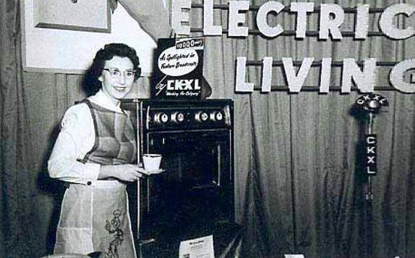3. Mikrodalga Fırın (1955)