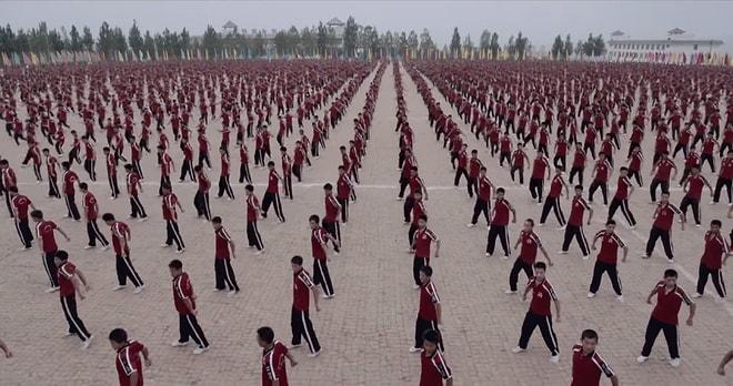 36 Bin Kung Fu Öğrencisi ile Çekilen Dünyanın En Yüksek Nüfuslu Klibi