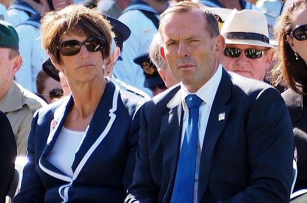 5. Tony Abbott'un doğum entrikası