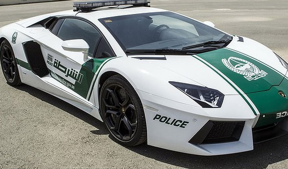 Polisler Tarafından Kullanıldıklarına Asla İnanamayacağınız 19 Süper Otomobil