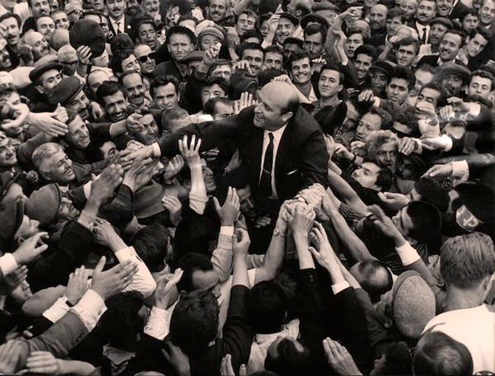 Demirel'in Ölümü Nedeniyle 3 Günlük Ulusal Yas