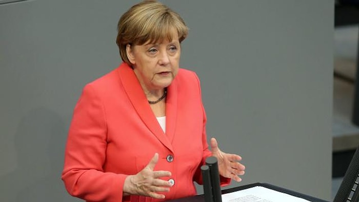 Merkel: Yunanistan'la Anlaşma Hâlâ Mümkün