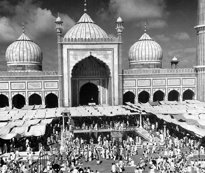 1940'ların Şiddet Dolu Hindistan'ında Karşılanan Ramazan Ayı