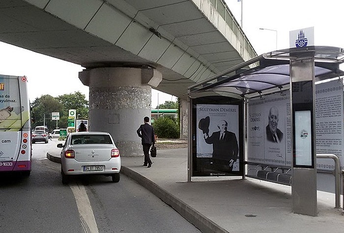 İETT'den Demirel'in Anısına Özel Durak