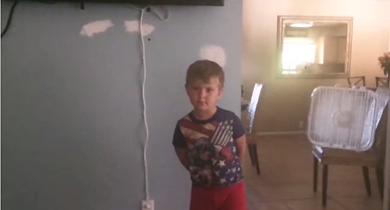 Çikolata Aşırmaya Çalışan Çocuğun Talihsiz Bir Şekilde Yakayı Ele Vermesi