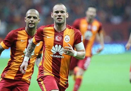 Sneijder Yönetimden 4 Yıllık Sözleşme İstedi