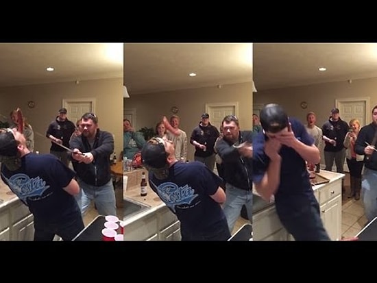 Kılıcıyla Sosisi Keseyim Derken Arkadaşının Burnunu Kesti