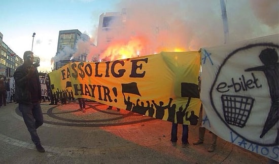 Taraftarlardan Yeni Meclis'e Çağrı: 'Passolig'i Çöpe Atın'