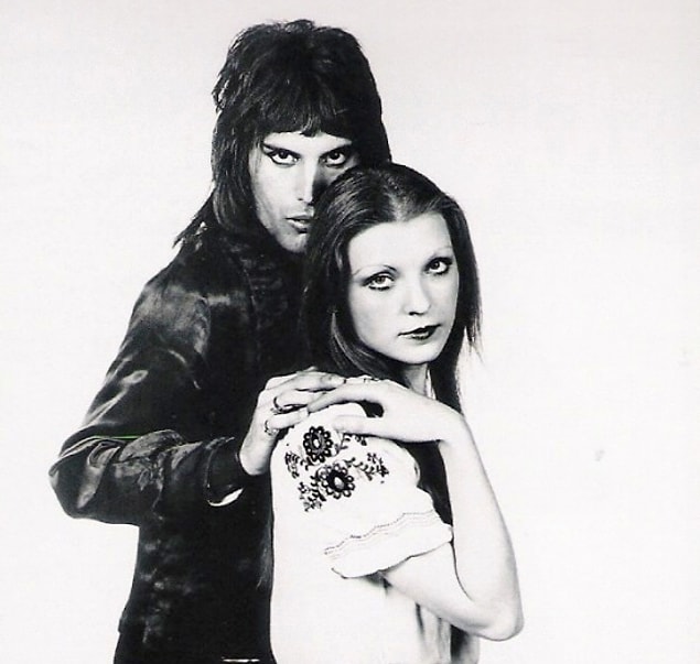 5. Freddie Mercury ve Mary Austin