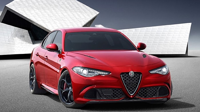 Alfa Romeo'dan Tasarımıyla Dikkat Çeken Yeni Model: Giulia