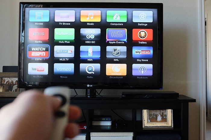 Apple TV'ye Siri Desteği!