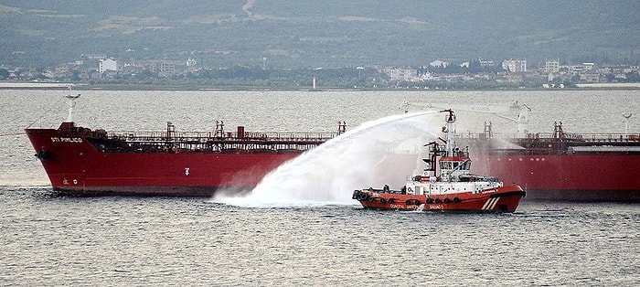 Çanakkale Boğazı'nda Faciadan Dönüldü