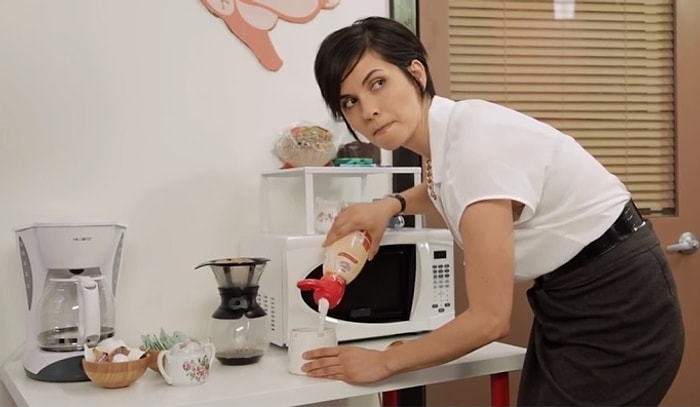 İşe Erken Geldiğinizde Kimse Yokken Yaptığınız Garip Şeyler