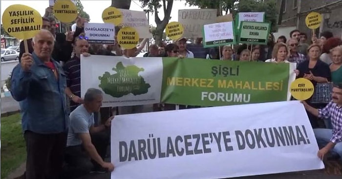 Darülaceze Önünde Protesto