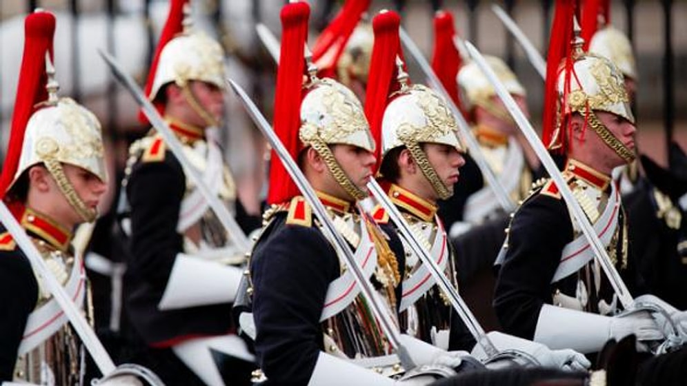 Kraliyet Askerine Şaka Yapmanın Sonu