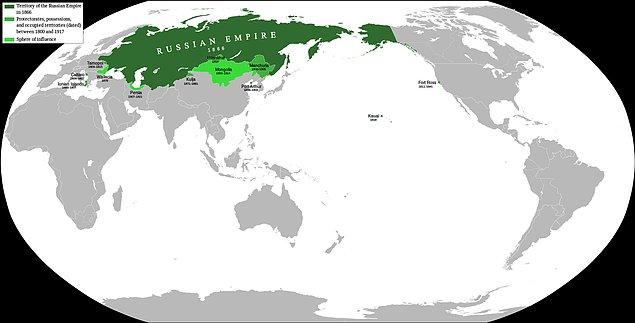 3. Russian Empire (8.80 million miles square)