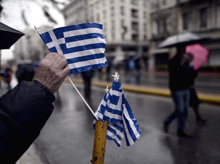 Yunanistan Dünya Borsalarını Salladı