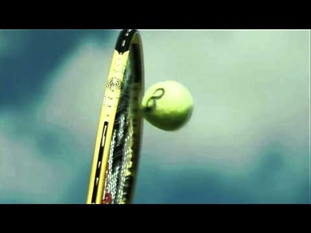 228 Km Hızla Gelen Servisin Ağır Çekimde Karşılanma Anı