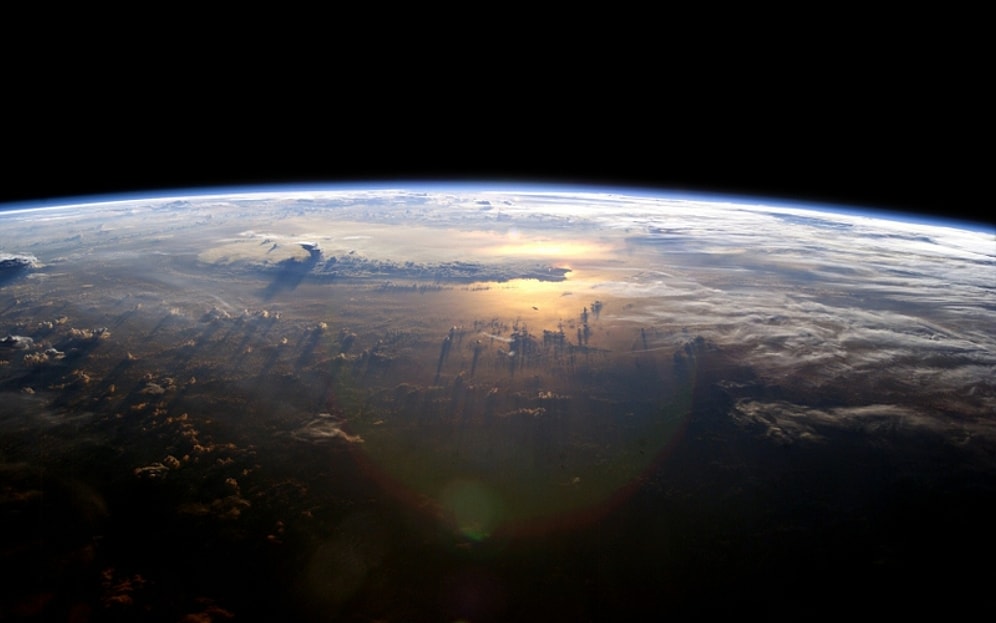 Canlı Yayında 'UFO' Heyecanı: NASA Yayını Kesti