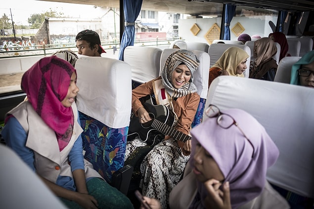 4. Yolculukta müzik eksik değil