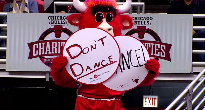 Chicago Bulls'un Efsanevi Maskotu Benny'nin 2014-15 Sezonu Görüntüleri