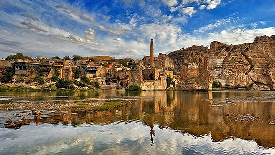 Paletli İş Makinelerinden Dinamitlere: Bir Türlü Huzura Kavuşamayan 12 Bin Yıllık Diyar Hasankeyf