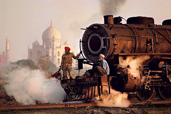 29. Tac Mahal ve Tren, Hindistan