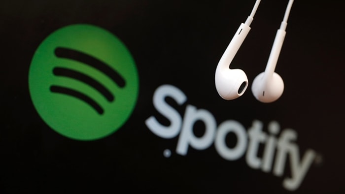 'Apple Yüzünden Spotify'a Fazladan Para Ödemeyin'