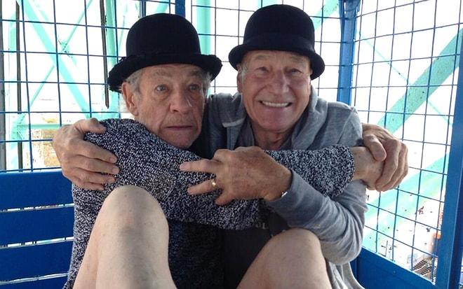 Çılgın Hollywood Dedeleri Ian McKellen ve Patrick Stewart'ın Yaş 70 İş Bitmemiş Dedirten 14 Fotoğrafı