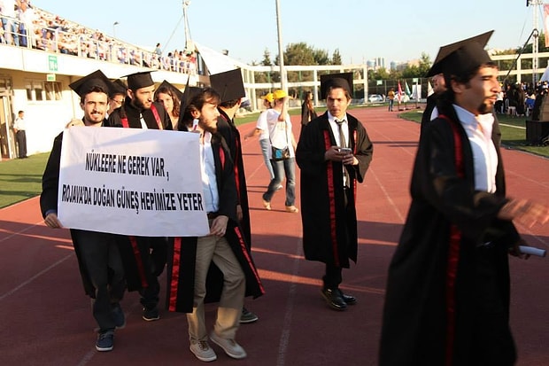 Yaratici Eglenceli Ve Gondermeli Itu Mezuniyet Toreninden 50 Pankart Fotografi