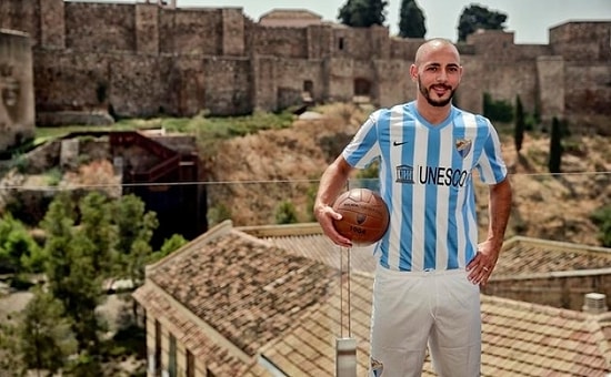 Amrabat, Malaga ile 4 Yıllık Sözleşme İmzaladı