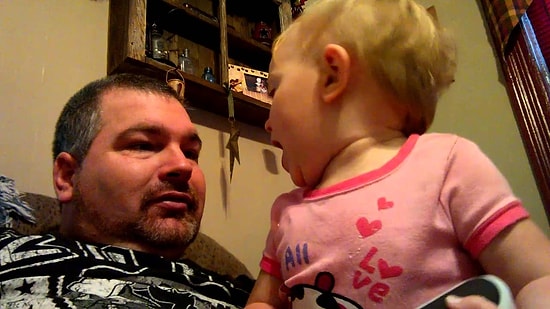 Çocuğuna Bir Türlü Baba Dedirtemeyen Adam