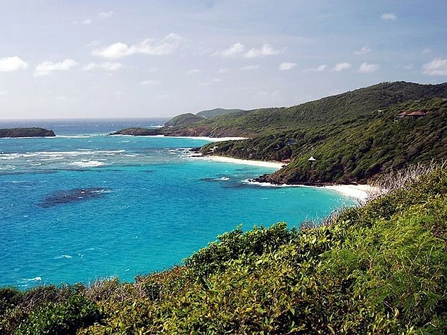Saint Vincent ve Grenadinler: 71.000 turist