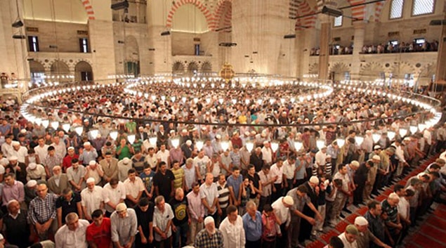 4. Babayla beraber gidilen bayram namazları.