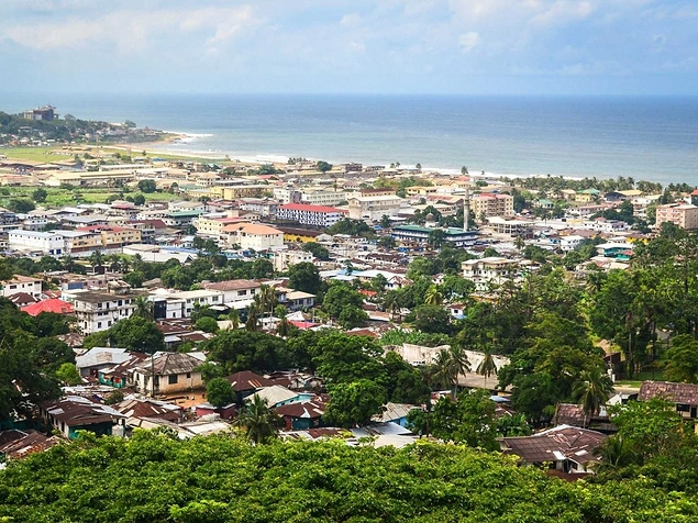 Liberya: 24.000 turist
