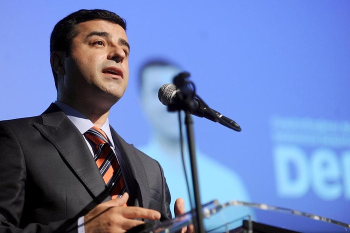 Demirtaş: 'PKK Türkiye'ye Karşı Kesinlikle Silah Bırakmalı'