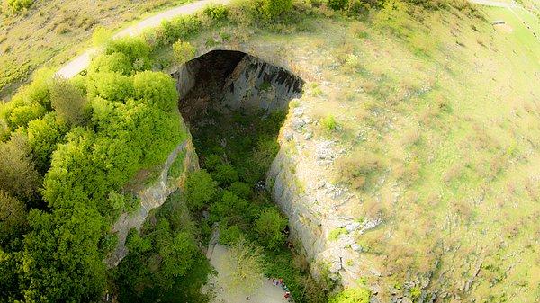 Prohodna Mağarası, Bulgaristan - IceFire