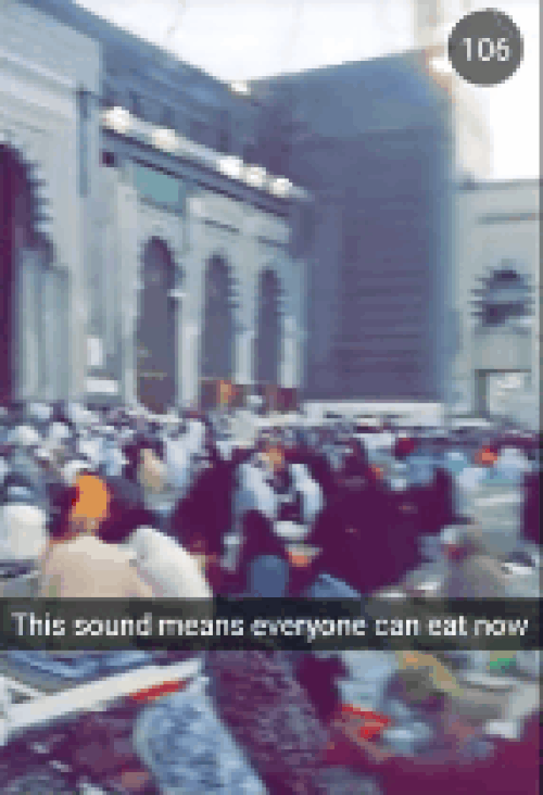 Mekke'de iftar vakti.