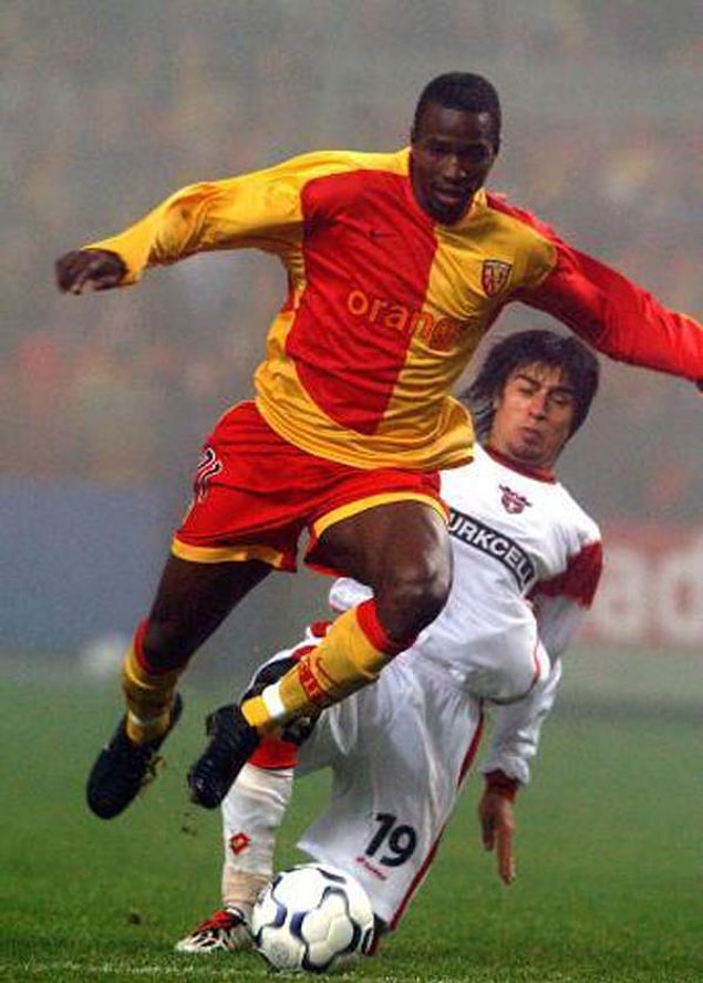 8. 2003 | John Utaka & İbrahim Toraman (Lens - Gaziantepspor)