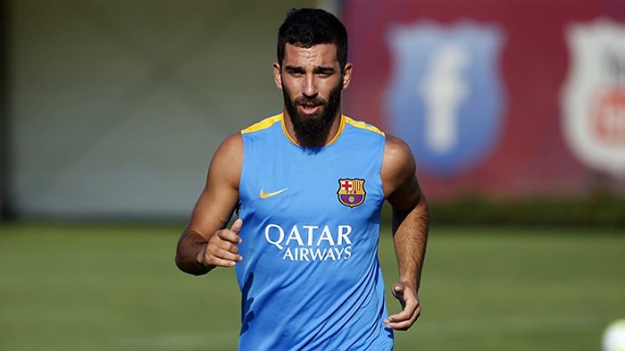 Barcelona Arda Turan'ı Kiralamayı Düşünüyor