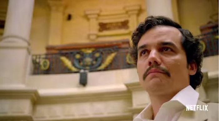 Pablo Escobar'ın Hikayesini Anlatan Dizi 'Narcos'tan İlk Fragman Geldi