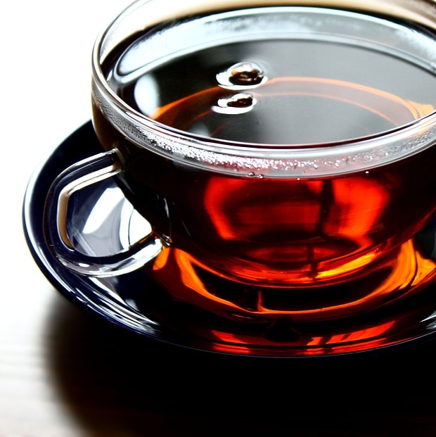 Bir çayınızı içerim varsa eğer.