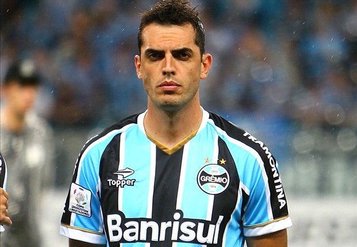 Beşiktaş Rhodolfo'yu Bitiriyor