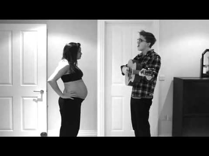 Bir Şarkıyla Biten Hamilelik Macerası