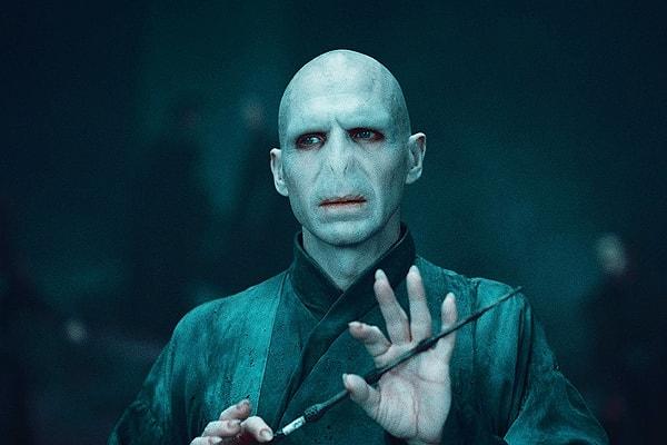 11. Voldemort muhalefete yüklendi!