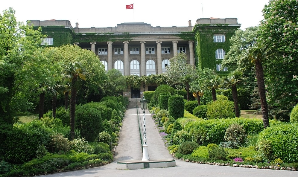 Robert Koleji Davayı Kaybetti, Tartışmalı Kayıt Gerçekleşti