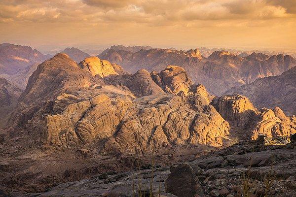 33. Sinai Dağı; Mısır