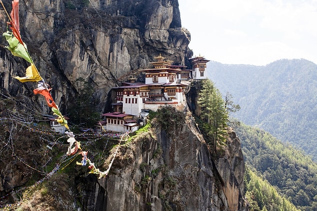 36. Taktsang Palphug Manastırı; Bhutan