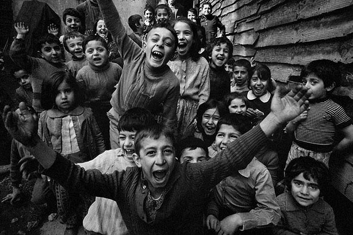 Duayen Fotoğrafçı Ara Güler'in Bakış Açınızı Güzelleştirecek 24 Fotoğrafı