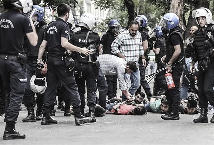 Ankara'daki Suruç Protestosuna Polis Müdahalesi